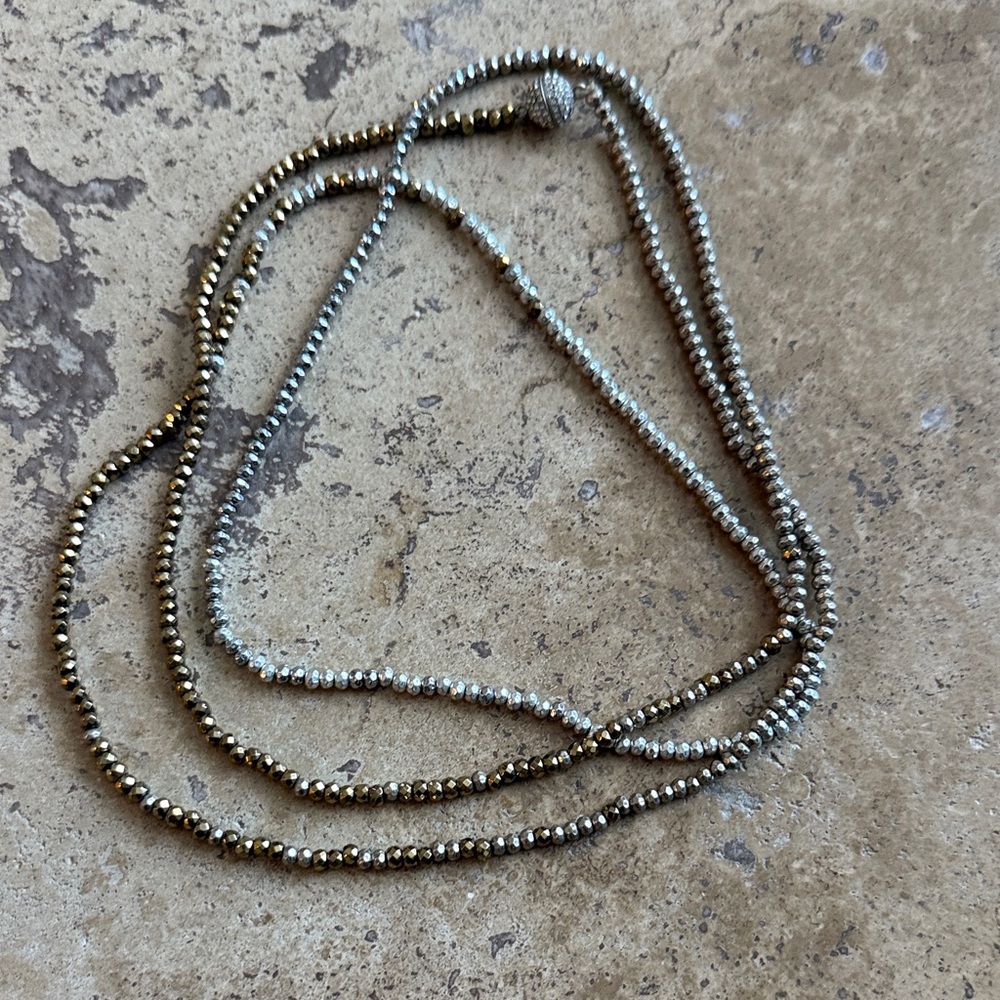 Elegant Gold/Silver Beaded Necklace